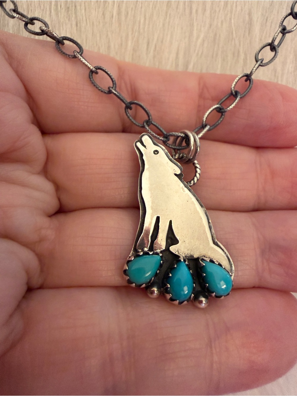 ❤️Kingman Turquoise Robins Egg Blue Howling Coyote Wolf Hand Stamped 925 Pendant